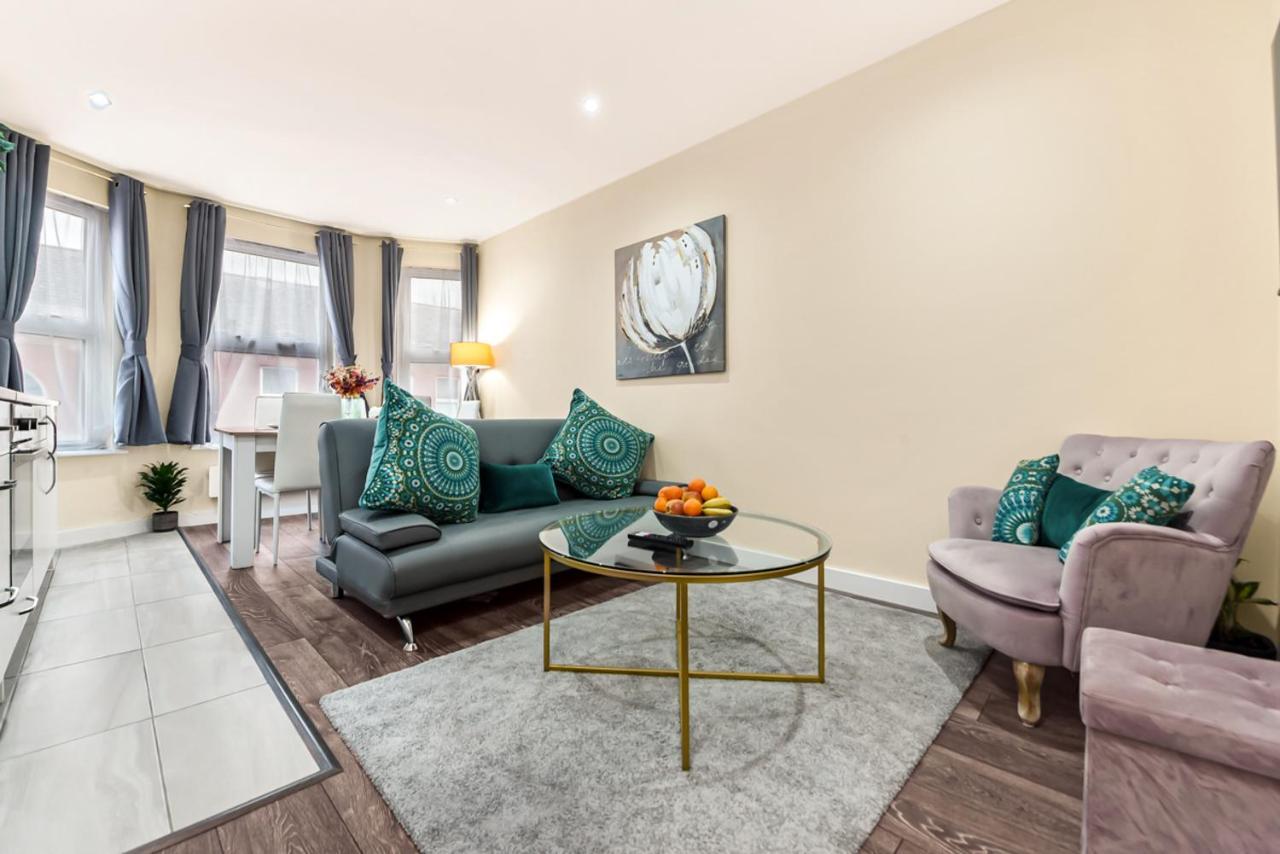 Family Friendly, Zone 2, 2 Beds, Overground لندن المظهر الخارجي الصورة
